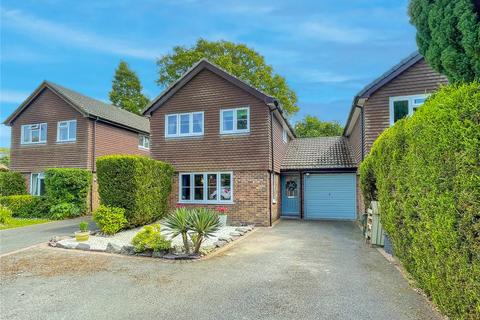3 bedroom detached house for sale, Rosehill Drive, Bransgore, Christchurch, Dorset, BH23