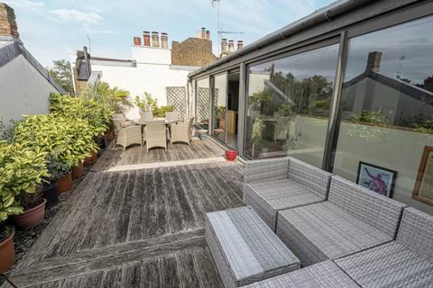 3 bedroom penthouse to rent, All Saints Road, London, W11