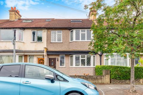 4 bedroom terraced house for sale, Sandringham Avenue, London, SW20