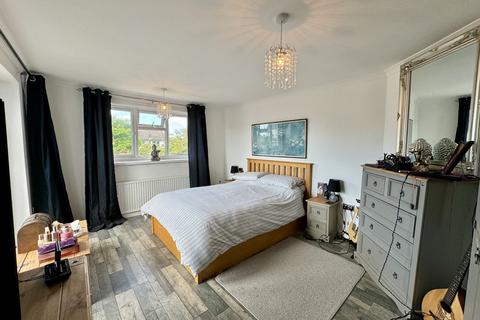 1 Collier Road, Pevensey Bay, Pevensey, BN24 6EZ