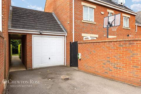 undefined, Newport Road, Woburn Sands