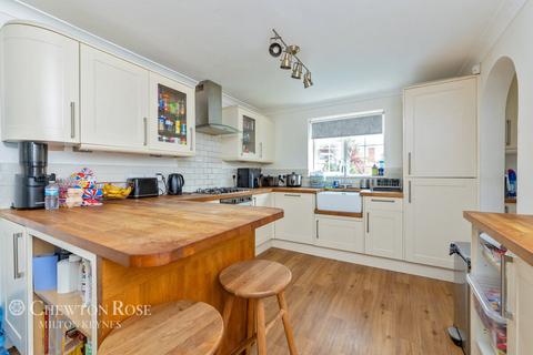 undefined, Newport Road, Woburn Sands