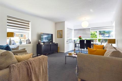 2 bedroom flat for sale, Eaton Gardens, Hove, East Sussex, BN3 3UB