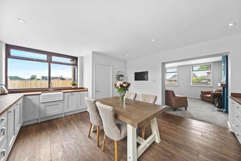 17 Syke Road, Tingley, Wakefield, WF3 1DA