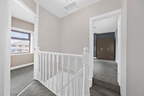 17 Syke Road, Tingley, Wakefield, WF3 1DA