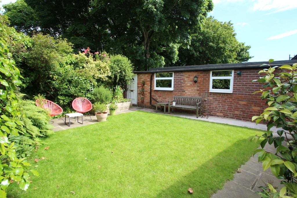 Rear Garden (2)