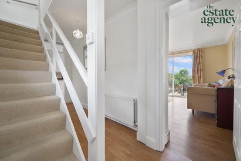 45 Boardman Avenue, London, E4 7QB