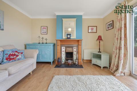 45 Boardman Avenue, London, E4 7QB
