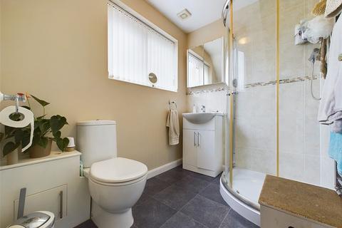 179 Bodiam Avenue, Tuffley, Gloucester, GL4 0TN