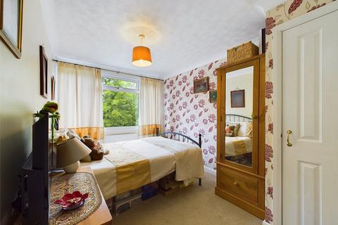 179 Bodiam Avenue, Tuffley, Gloucester, GL4 0TN
