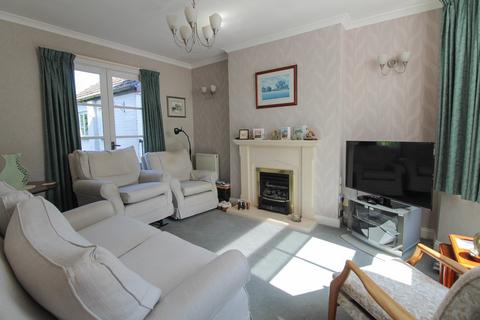 3 bedroom detached house for sale, London Road, Biggleswade, SG18