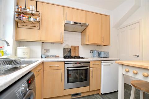 2 bedroom terraced house for sale, Gladstone Terrace, Stanningley, Pudsey, West Yorkshire