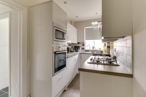 1 bedroom flat for sale, Portland Terrace, Southsea