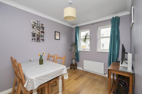 56 Saint Davids Gardens, Dalkeith, EH22 3FE