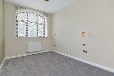 2 bedroom apartment to rent, High Street, Wingham, Canterbury