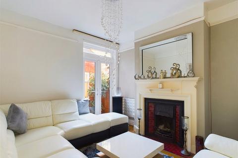 4 bedroom townhouse for sale, Brunswick Road, Worthing BN11 3NQ