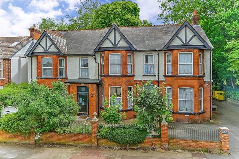 16 bedroom detached house for sale, Nelson Road, Gillingham, Kent