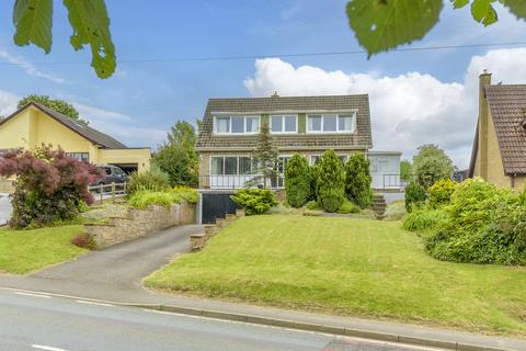 3 bedroom detached bungalow for sale, The Green, Corby Glen NG33