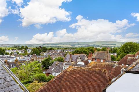 1 bedroom ground floor flat for sale, St. Nicholas Lane, Lewes, East Sussex