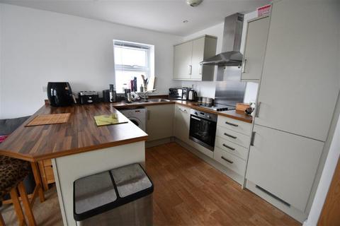 2 bedroom apartment to rent, 136 Kingston Road, Kingston Upon Thames TW18
