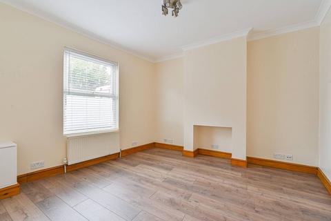 3 bedroom end of terrace house to rent, Purley Way, Purley Way, Croydon, CR0