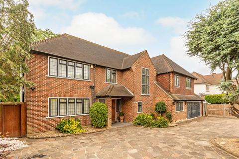 5 bedroom detached house for sale, Radcliffe Road, Coombe Wood, Croydon, CR0