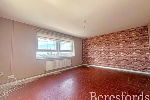 2 bedroom apartment for sale, Victor Court, Hornchurch, RM12