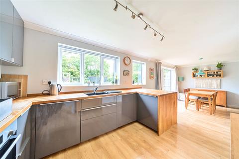 2 Aspreys, Olney, MK46 5LW