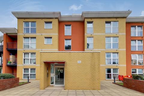 2 bedroom flat to rent, Monarch Way, Newbury Park, Ilford, IG2
