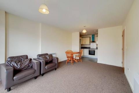 2 bedroom flat to rent, Monarch Way, Newbury Park, Ilford, IG2