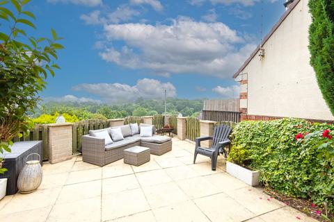 151 Cross Hill, Ecclesfield, Sheffield, S35 9WS