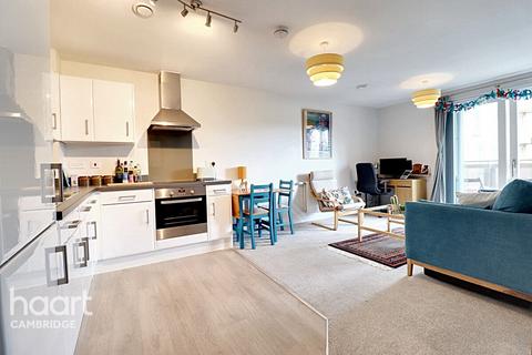 44, Scholars Court Harrison Drive, Cambridge, CB2 8EF