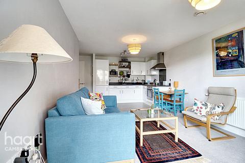 44, Scholars Court Harrison Drive, Cambridge, CB2 8EF