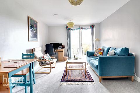 44, Scholars Court Harrison Drive, Cambridge, CB2 8EF