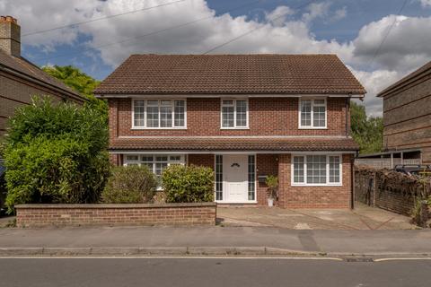 undefined, Lumley Road, Horley, Surrey, RH6