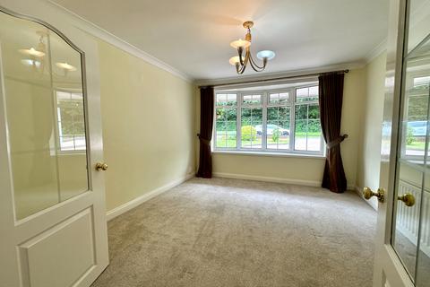 4 bedroom detached house for sale, Henwood Road, Wolverhampton WV6