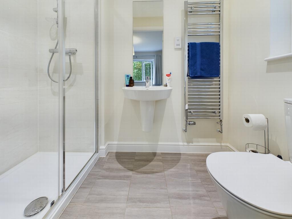 Shower Room 2