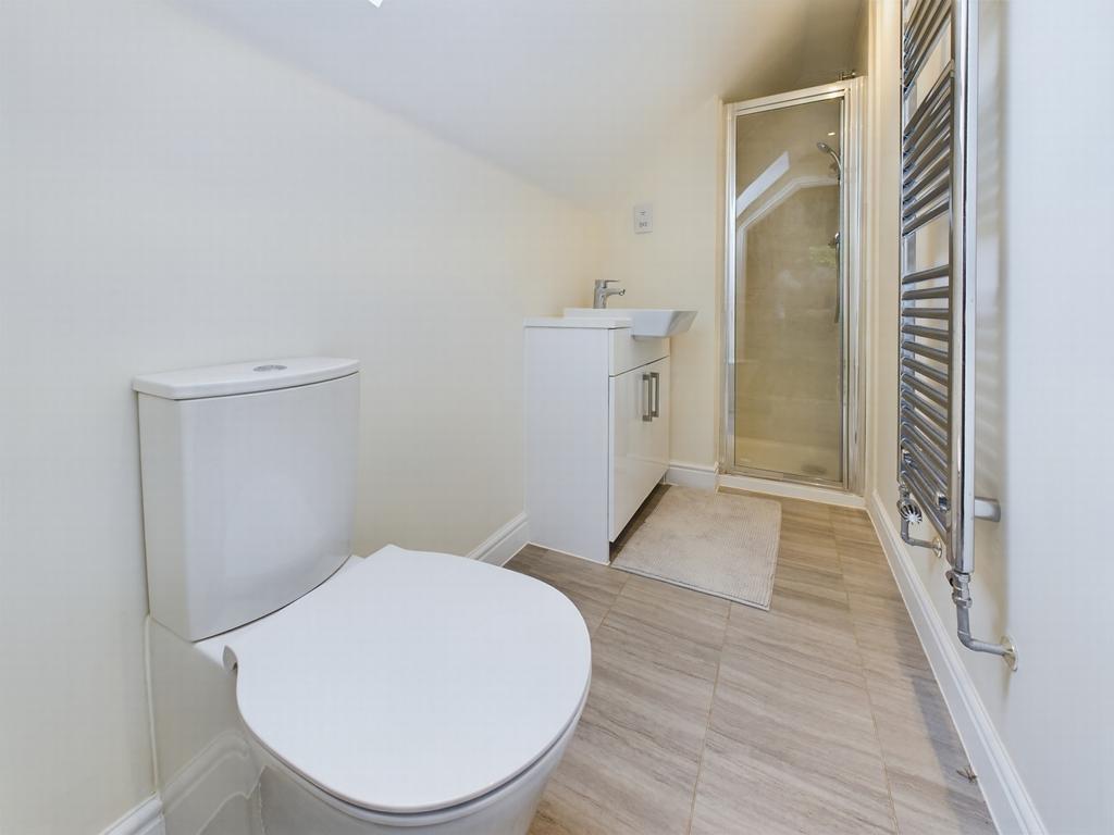 Shower Room 3