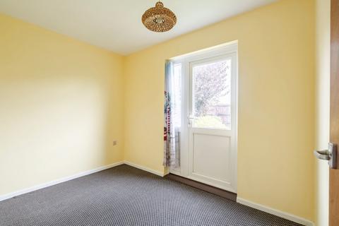 2 Chestnut Road, Dickleburgh, Diss, IP21 4PA