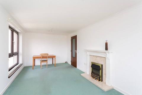 2 bedroom flat for sale, 39 Argyle Court, St Andrews, KY16 9BW