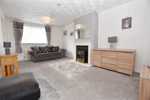 3 bedroom townhouse for sale, Ballater Close, Heywood, Greater Manchester, OL10