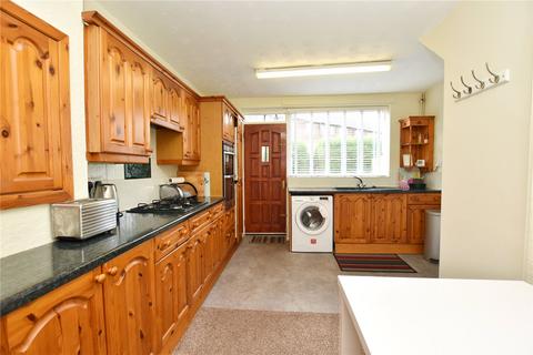 3 bedroom townhouse for sale, Ballater Close, Heywood, Greater Manchester, OL10