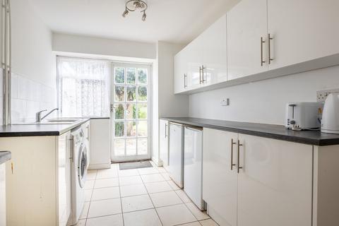 91 Honeypot Lane, Fryerns, Basildon, SS14 2LH