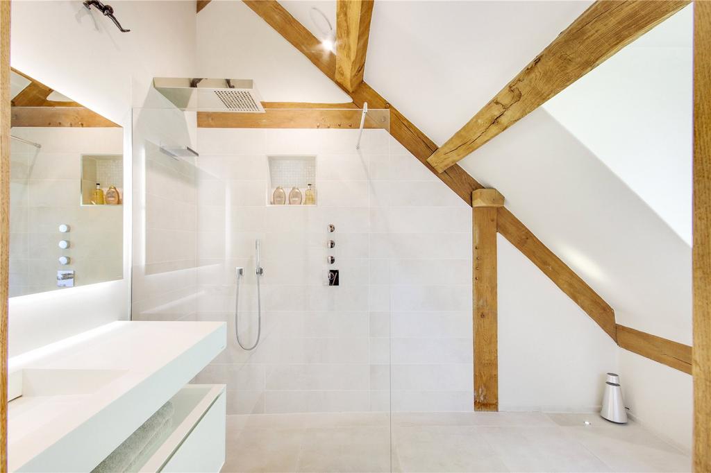 En Suite Shower