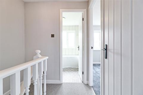 6 Shirebourn Vale, South Woodham Ferrers, Chelmsford, CM3 5ZX
