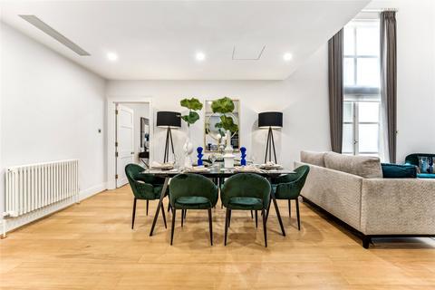 undefined, Woods Mews, Mayfair, London, W1K