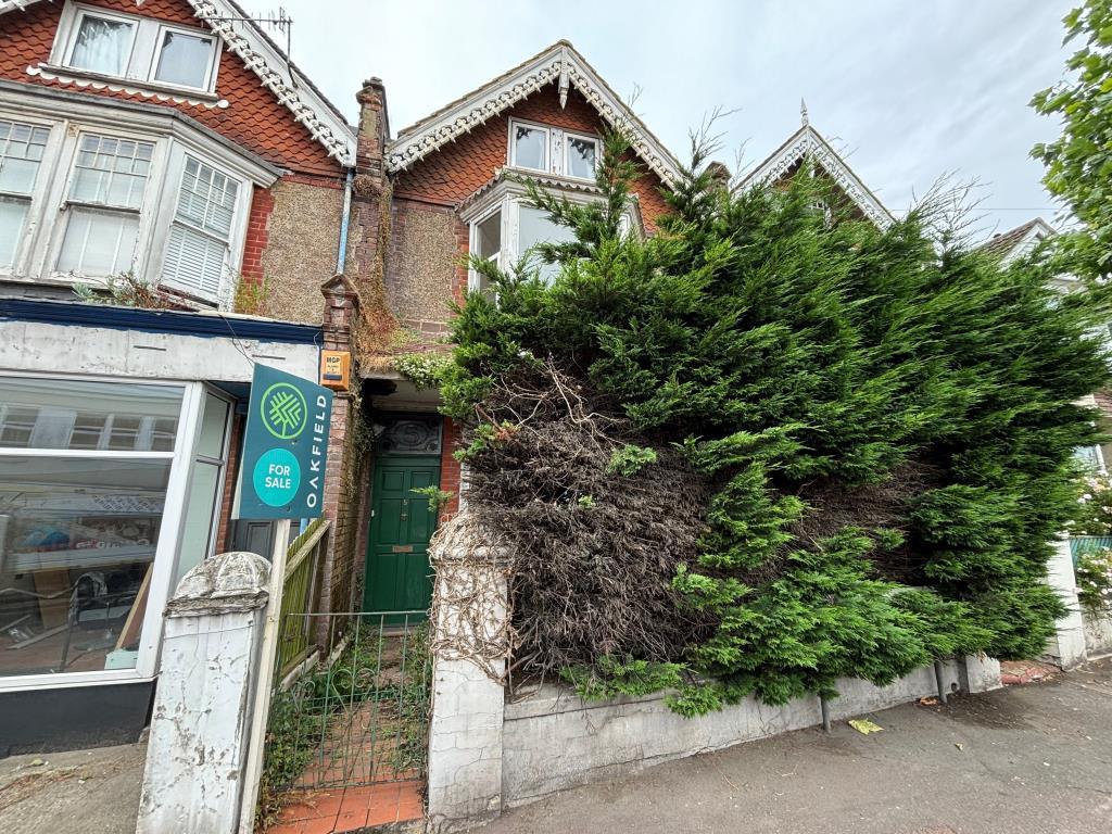 Mid terrace victorian house