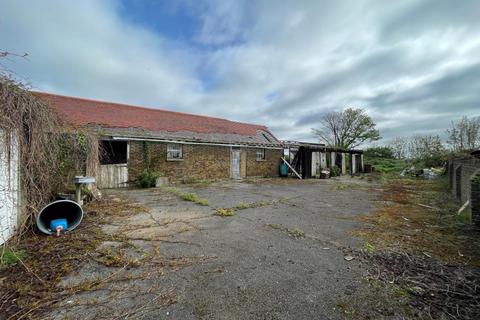 Land for sale, Land Walnut Tree Farm, Grain Road, Lower Stoke, Rochester, Kent