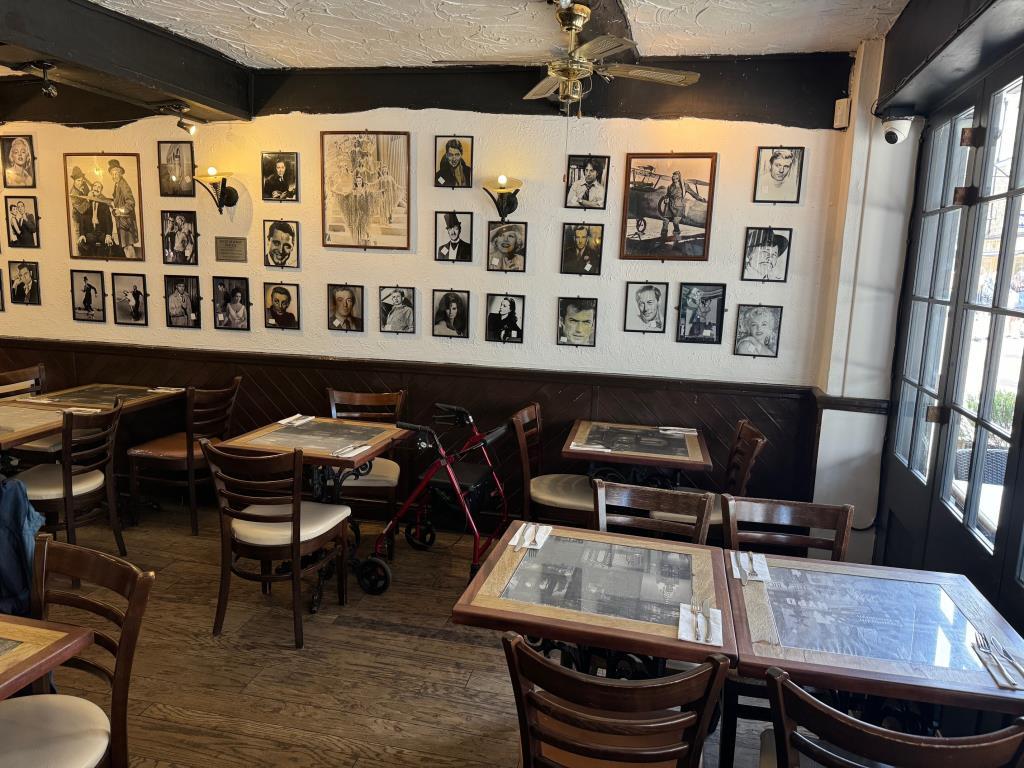 Part Ground floor restaurant