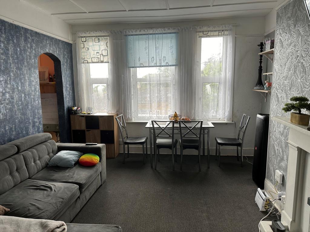 Second Floor Flat Lounge